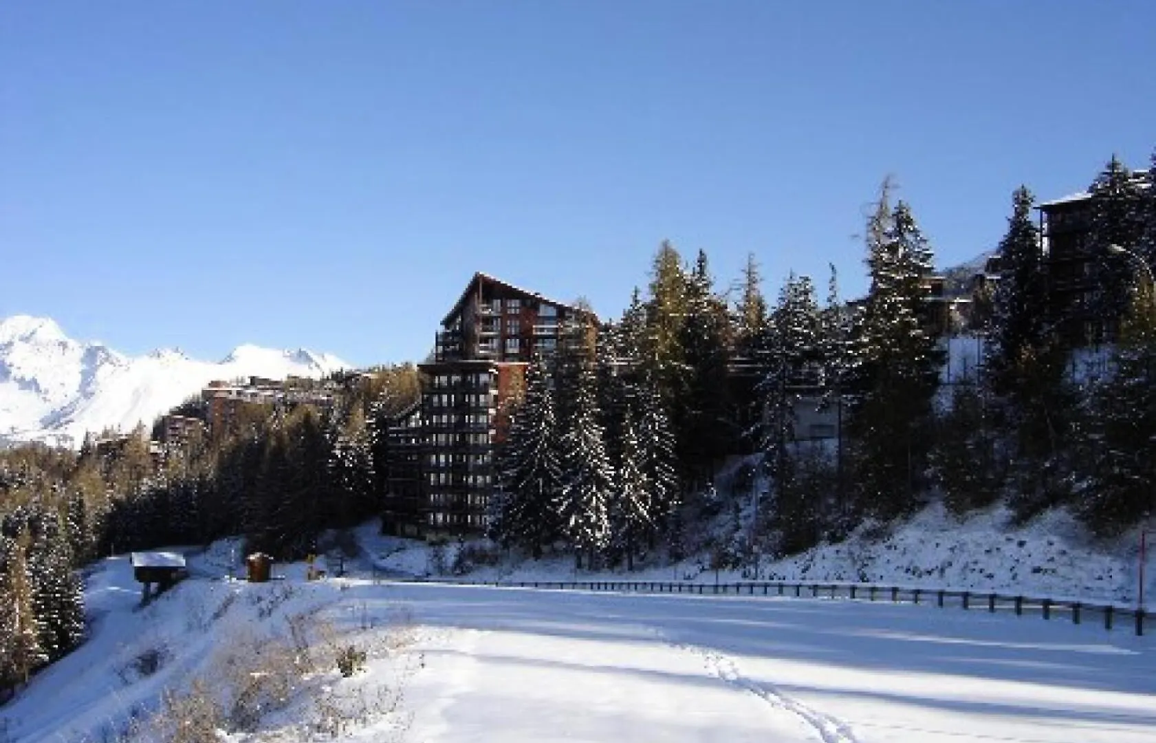 Residence Ruitor Arc 1800 - Appartement 3 Pieces Pour 6 Personnes Avec Une Jolie Vue Sur La Vallee, Proche Du Telecabine Dans Le Village De Charmettoger A A Mae-1697 Les Arcs  France